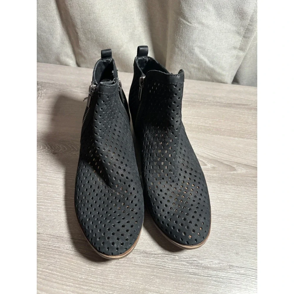Lucky Brand 8 M Basel Perforated Leather Ankle Booties Zip Boots Rodeo Festival